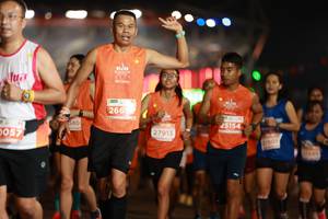 BIB: 266, 580, 25154, 057, 27913, 87901
                            <button type="button" onclick="openModal(14312808)" class="btn btn-primary btn-sm float-right btn-popup" data-toggle="modal" data-target=".modal-high-quality">
                        <i class="fas fa-shopping-cart"></i> Add to Cart
                    </button>
                                            <button type="button" onclick="isThisMe(14312808, true)" class="btn btn-success btn-sm float-right btn-popup btn-isme hidden" data-toggle="tooltip" data-placement="bottom" title="นี่คือรูปของคุณใช่ไหม คลิกที่นี่เพื่อเอาเข้าอัลบั้ม">
                        <i class="fas fa-plus"></i> Add to album
                    </button>
                    <button type="button" onclick="isThisMe(14312808, false)" class="btn btn-warning btn-sm float-right btn-popup btn-isnotme hidden">
                        <i class="fas fa-ban"></i> Remove from album
                    </button>