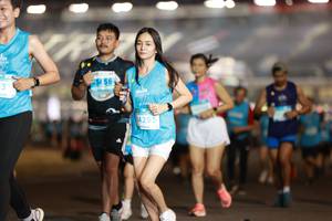 BIB: 14255
                            <button type="button" onclick="openModal(14398256)" class="btn btn-primary btn-sm float-right btn-popup" data-toggle="modal" data-target=".modal-high-quality">
                        <i class="fas fa-shopping-cart"></i> Add to Cart
                    </button>
                                            <button type="button" onclick="isThisMe(14398256, true)" class="btn btn-success btn-sm float-right btn-popup btn-isme hidden" data-toggle="tooltip" data-placement="bottom" title="นี่คือรูปของคุณใช่ไหม คลิกที่นี่เพื่อเอาเข้าอัลบั้ม">
                        <i class="fas fa-plus"></i> Add to album
                    </button>
                    <button type="button" onclick="isThisMe(14398256, false)" class="btn btn-warning btn-sm float-right btn-popup btn-isnotme hidden">
                        <i class="fas fa-ban"></i> Remove from album
                    </button>