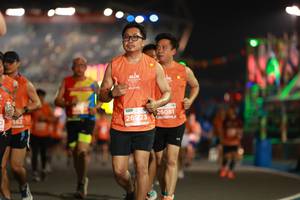 BIB: 562, 26081
                            <button type="button" onclick="openModal(14295125)" class="btn btn-primary btn-sm float-right btn-popup" data-toggle="modal" data-target=".modal-high-quality">
                        <i class="fas fa-shopping-cart"></i> Add to Cart
                    </button>
                                            <button type="button" onclick="isThisMe(14295125, true)" class="btn btn-success btn-sm float-right btn-popup btn-isme hidden" data-toggle="tooltip" data-placement="bottom" title="นี่คือรูปของคุณใช่ไหม คลิกที่นี่เพื่อเอาเข้าอัลบั้ม">
                        <i class="fas fa-plus"></i> Add to album
                    </button>
                    <button type="button" onclick="isThisMe(14295125, false)" class="btn btn-warning btn-sm float-right btn-popup btn-isnotme hidden">
                        <i class="fas fa-ban"></i> Remove from album
                    </button>