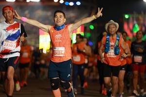 BIB: 23502, 27074
                            <button type="button" onclick="openModal(14307376)" class="btn btn-primary btn-sm float-right btn-popup" data-toggle="modal" data-target=".modal-high-quality">
                        <i class="fas fa-shopping-cart"></i> Add to Cart
                    </button>
                                            <button type="button" onclick="isThisMe(14307376, true)" class="btn btn-success btn-sm float-right btn-popup btn-isme hidden" data-toggle="tooltip" data-placement="bottom" title="นี่คือรูปของคุณใช่ไหม คลิกที่นี่เพื่อเอาเข้าอัลบั้ม">
                        <i class="fas fa-plus"></i> Add to album
                    </button>
                    <button type="button" onclick="isThisMe(14307376, false)" class="btn btn-warning btn-sm float-right btn-popup btn-isnotme hidden">
                        <i class="fas fa-ban"></i> Remove from album
                    </button>