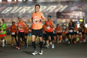 BIB: 254
                            <button type="button" onclick="openModal(14269762)" class="btn btn-primary btn-sm float-right btn-popup" data-toggle="modal" data-target=".modal-high-quality">
                        <i class="fas fa-shopping-cart"></i> Add to Cart
                    </button>
                                            <button type="button" onclick="isThisMe(14269762, true)" class="btn btn-success btn-sm float-right btn-popup btn-isme hidden" data-toggle="tooltip" data-placement="bottom" title="นี่คือรูปของคุณใช่ไหม คลิกที่นี่เพื่อเอาเข้าอัลบั้ม">
                        <i class="fas fa-plus"></i> Add to album
                    </button>
                    <button type="button" onclick="isThisMe(14269762, false)" class="btn btn-warning btn-sm float-right btn-popup btn-isnotme hidden">
                        <i class="fas fa-ban"></i> Remove from album
                    </button>