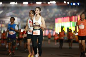 BIB: 1044, 2536
                            <button type="button" onclick="openModal(14287658)" class="btn btn-primary btn-sm float-right btn-popup" data-toggle="modal" data-target=".modal-high-quality">
                        <i class="fas fa-shopping-cart"></i> Add to Cart
                    </button>
                                            <button type="button" onclick="isThisMe(14287658, true)" class="btn btn-success btn-sm float-right btn-popup btn-isme hidden" data-toggle="tooltip" data-placement="bottom" title="นี่คือรูปของคุณใช่ไหม คลิกที่นี่เพื่อเอาเข้าอัลบั้ม">
                        <i class="fas fa-plus"></i> Add to album
                    </button>
                    <button type="button" onclick="isThisMe(14287658, false)" class="btn btn-warning btn-sm float-right btn-popup btn-isnotme hidden">
                        <i class="fas fa-ban"></i> Remove from album
                    </button>