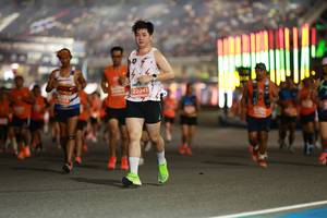 BIB: 22043
                            <button type="button" onclick="openModal(14267906)" class="btn btn-primary btn-sm float-right btn-popup" data-toggle="modal" data-target=".modal-high-quality">
                        <i class="fas fa-shopping-cart"></i> Add to Cart
                    </button>
                                            <button type="button" onclick="isThisMe(14267906, true)" class="btn btn-success btn-sm float-right btn-popup btn-isme hidden" data-toggle="tooltip" data-placement="bottom" title="นี่คือรูปของคุณใช่ไหม คลิกที่นี่เพื่อเอาเข้าอัลบั้ม">
                        <i class="fas fa-plus"></i> Add to album
                    </button>
                    <button type="button" onclick="isThisMe(14267906, false)" class="btn btn-warning btn-sm float-right btn-popup btn-isnotme hidden">
                        <i class="fas fa-ban"></i> Remove from album
                    </button>