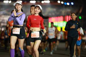 BIB: 28143, 21756
                            <button type="button" onclick="openModal(14298180)" class="btn btn-primary btn-sm float-right btn-popup" data-toggle="modal" data-target=".modal-high-quality">
                        <i class="fas fa-shopping-cart"></i> Add to Cart
                    </button>
                                            <button type="button" onclick="isThisMe(14298180, true)" class="btn btn-success btn-sm float-right btn-popup btn-isme hidden" data-toggle="tooltip" data-placement="bottom" title="นี่คือรูปของคุณใช่ไหม คลิกที่นี่เพื่อเอาเข้าอัลบั้ม">
                        <i class="fas fa-plus"></i> Add to album
                    </button>
                    <button type="button" onclick="isThisMe(14298180, false)" class="btn btn-warning btn-sm float-right btn-popup btn-isnotme hidden">
                        <i class="fas fa-ban"></i> Remove from album
                    </button>