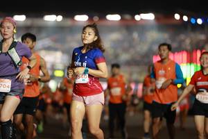 BIB: 540, 2329, 704
                            <button type="button" onclick="openModal(14289947)" class="btn btn-primary btn-sm float-right btn-popup" data-toggle="modal" data-target=".modal-high-quality">
                        <i class="fas fa-shopping-cart"></i> Add to Cart
                    </button>
                                            <button type="button" onclick="isThisMe(14289947, true)" class="btn btn-success btn-sm float-right btn-popup btn-isme hidden" data-toggle="tooltip" data-placement="bottom" title="นี่คือรูปของคุณใช่ไหม คลิกที่นี่เพื่อเอาเข้าอัลบั้ม">
                        <i class="fas fa-plus"></i> Add to album
                    </button>
                    <button type="button" onclick="isThisMe(14289947, false)" class="btn btn-warning btn-sm float-right btn-popup btn-isnotme hidden">
                        <i class="fas fa-ban"></i> Remove from album
                    </button>