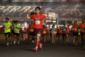 BIB: 267
                            <button type="button" onclick="openModal(14256736)" class="btn btn-primary btn-sm float-right btn-popup" data-toggle="modal" data-target=".modal-high-quality">
                        <i class="fas fa-shopping-cart"></i> Add to Cart
                    </button>
                                            <button type="button" onclick="isThisMe(14256736, true)" class="btn btn-success btn-sm float-right btn-popup btn-isme hidden" data-toggle="tooltip" data-placement="bottom" title="นี่คือรูปของคุณใช่ไหม คลิกที่นี่เพื่อเอาเข้าอัลบั้ม">
                        <i class="fas fa-plus"></i> Add to album
                    </button>
                    <button type="button" onclick="isThisMe(14256736, false)" class="btn btn-warning btn-sm float-right btn-popup btn-isnotme hidden">
                        <i class="fas fa-ban"></i> Remove from album
                    </button>