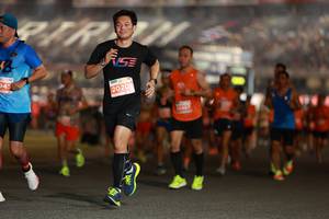 BIB: 945, 2020
                            <button type="button" onclick="openModal(14258148)" class="btn btn-primary btn-sm float-right btn-popup" data-toggle="modal" data-target=".modal-high-quality">
                        <i class="fas fa-shopping-cart"></i> Add to Cart
                    </button>
                                            <button type="button" onclick="isThisMe(14258148, true)" class="btn btn-success btn-sm float-right btn-popup btn-isme hidden" data-toggle="tooltip" data-placement="bottom" title="นี่คือรูปของคุณใช่ไหม คลิกที่นี่เพื่อเอาเข้าอัลบั้ม">
                        <i class="fas fa-plus"></i> Add to album
                    </button>
                    <button type="button" onclick="isThisMe(14258148, false)" class="btn btn-warning btn-sm float-right btn-popup btn-isnotme hidden">
                        <i class="fas fa-ban"></i> Remove from album
                    </button>