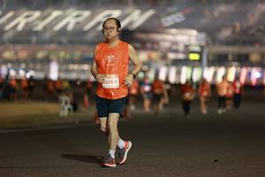 BIB: 28164
                            <button type="button" onclick="openModal(14350605)" class="btn btn-primary btn-sm float-right btn-popup" data-toggle="modal" data-target=".modal-high-quality">
                        <i class="fas fa-shopping-cart"></i> Add to Cart
                    </button>
                                            <button type="button" onclick="isThisMe(14350605, true)" class="btn btn-success btn-sm float-right btn-popup btn-isme hidden" data-toggle="tooltip" data-placement="bottom" title="นี่คือรูปของคุณใช่ไหม คลิกที่นี่เพื่อเอาเข้าอัลบั้ม">
                        <i class="fas fa-plus"></i> Add to album
                    </button>
                    <button type="button" onclick="isThisMe(14350605, false)" class="btn btn-warning btn-sm float-right btn-popup btn-isnotme hidden">
                        <i class="fas fa-ban"></i> Remove from album
                    </button>