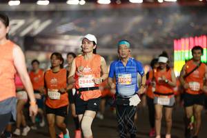 BIB: 2946, 27009, 23393
                            <button type="button" onclick="openModal(14333964)" class="btn btn-primary btn-sm float-right btn-popup" data-toggle="modal" data-target=".modal-high-quality">
                        <i class="fas fa-shopping-cart"></i> Add to Cart
                    </button>
                                            <button type="button" onclick="isThisMe(14333964, true)" class="btn btn-success btn-sm float-right btn-popup btn-isme hidden" data-toggle="tooltip" data-placement="bottom" title="นี่คือรูปของคุณใช่ไหม คลิกที่นี่เพื่อเอาเข้าอัลบั้ม">
                        <i class="fas fa-plus"></i> Add to album
                    </button>
                    <button type="button" onclick="isThisMe(14333964, false)" class="btn btn-warning btn-sm float-right btn-popup btn-isnotme hidden">
                        <i class="fas fa-ban"></i> Remove from album
                    </button>