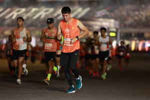 BIB: 2642, 29673
                            <button type="button" onclick="openModal(14260535)" class="btn btn-primary btn-sm float-right btn-popup" data-toggle="modal" data-target=".modal-high-quality">
                        <i class="fas fa-shopping-cart"></i> Add to Cart
                    </button>
                                            <button type="button" onclick="isThisMe(14260535, true)" class="btn btn-success btn-sm float-right btn-popup btn-isme hidden" data-toggle="tooltip" data-placement="bottom" title="นี่คือรูปของคุณใช่ไหม คลิกที่นี่เพื่อเอาเข้าอัลบั้ม">
                        <i class="fas fa-plus"></i> Add to album
                    </button>
                    <button type="button" onclick="isThisMe(14260535, false)" class="btn btn-warning btn-sm float-right btn-popup btn-isnotme hidden">
                        <i class="fas fa-ban"></i> Remove from album
                    </button>