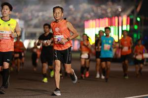 BIB: 1818
                            <button type="button" onclick="openModal(14272976)" class="btn btn-primary btn-sm float-right btn-popup" data-toggle="modal" data-target=".modal-high-quality">
                        <i class="fas fa-shopping-cart"></i> Add to Cart
                    </button>
                                            <button type="button" onclick="isThisMe(14272976, true)" class="btn btn-success btn-sm float-right btn-popup btn-isme hidden" data-toggle="tooltip" data-placement="bottom" title="นี่คือรูปของคุณใช่ไหม คลิกที่นี่เพื่อเอาเข้าอัลบั้ม">
                        <i class="fas fa-plus"></i> Add to album
                    </button>
                    <button type="button" onclick="isThisMe(14272976, false)" class="btn btn-warning btn-sm float-right btn-popup btn-isnotme hidden">
                        <i class="fas fa-ban"></i> Remove from album
                    </button>