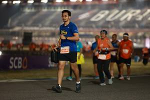 BIB: 25846
                            <button type="button" onclick="openModal(14347796)" class="btn btn-primary btn-sm float-right btn-popup" data-toggle="modal" data-target=".modal-high-quality">
                        <i class="fas fa-shopping-cart"></i> Add to Cart
                    </button>
                                            <button type="button" onclick="isThisMe(14347796, true)" class="btn btn-success btn-sm float-right btn-popup btn-isme hidden" data-toggle="tooltip" data-placement="bottom" title="นี่คือรูปของคุณใช่ไหม คลิกที่นี่เพื่อเอาเข้าอัลบั้ม">
                        <i class="fas fa-plus"></i> Add to album
                    </button>
                    <button type="button" onclick="isThisMe(14347796, false)" class="btn btn-warning btn-sm float-right btn-popup btn-isnotme hidden">
                        <i class="fas fa-ban"></i> Remove from album
                    </button>