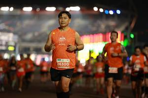 BIB: 26300
                            <button type="button" onclick="openModal(14325171)" class="btn btn-primary btn-sm float-right btn-popup" data-toggle="modal" data-target=".modal-high-quality">
                        <i class="fas fa-shopping-cart"></i> Add to Cart
                    </button>
                                            <button type="button" onclick="isThisMe(14325171, true)" class="btn btn-success btn-sm float-right btn-popup btn-isme hidden" data-toggle="tooltip" data-placement="bottom" title="นี่คือรูปของคุณใช่ไหม คลิกที่นี่เพื่อเอาเข้าอัลบั้ม">
                        <i class="fas fa-plus"></i> Add to album
                    </button>
                    <button type="button" onclick="isThisMe(14325171, false)" class="btn btn-warning btn-sm float-right btn-popup btn-isnotme hidden">
                        <i class="fas fa-ban"></i> Remove from album
                    </button>