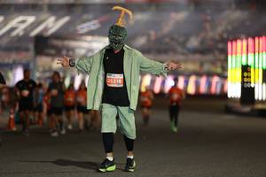 BIB: 25318
                            <button type="button" onclick="openModal(14360901)" class="btn btn-primary btn-sm float-right btn-popup" data-toggle="modal" data-target=".modal-high-quality">
                        <i class="fas fa-shopping-cart"></i> Add to Cart
                    </button>
                                            <button type="button" onclick="isThisMe(14360901, true)" class="btn btn-success btn-sm float-right btn-popup btn-isme hidden" data-toggle="tooltip" data-placement="bottom" title="นี่คือรูปของคุณใช่ไหม คลิกที่นี่เพื่อเอาเข้าอัลบั้ม">
                        <i class="fas fa-plus"></i> Add to album
                    </button>
                    <button type="button" onclick="isThisMe(14360901, false)" class="btn btn-warning btn-sm float-right btn-popup btn-isnotme hidden">
                        <i class="fas fa-ban"></i> Remove from album
                    </button>