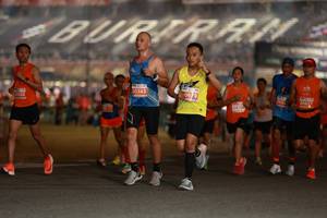 BIB: 20383, 0679, 20027, 24100
                            <button type="button" onclick="openModal(14257870)" class="btn btn-primary btn-sm float-right btn-popup" data-toggle="modal" data-target=".modal-high-quality">
                        <i class="fas fa-shopping-cart"></i> Add to Cart
                    </button>
                                            <button type="button" onclick="isThisMe(14257870, true)" class="btn btn-success btn-sm float-right btn-popup btn-isme hidden" data-toggle="tooltip" data-placement="bottom" title="นี่คือรูปของคุณใช่ไหม คลิกที่นี่เพื่อเอาเข้าอัลบั้ม">
                        <i class="fas fa-plus"></i> Add to album
                    </button>
                    <button type="button" onclick="isThisMe(14257870, false)" class="btn btn-warning btn-sm float-right btn-popup btn-isnotme hidden">
                        <i class="fas fa-ban"></i> Remove from album
                    </button>