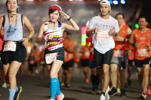 BIB: 26005, 85212, 236
                            <button type="button" onclick="openModal(14277548)" class="btn btn-primary btn-sm float-right btn-popup" data-toggle="modal" data-target=".modal-high-quality">
                        <i class="fas fa-shopping-cart"></i> Add to Cart
                    </button>
                                            <button type="button" onclick="isThisMe(14277548, true)" class="btn btn-success btn-sm float-right btn-popup btn-isme hidden" data-toggle="tooltip" data-placement="bottom" title="นี่คือรูปของคุณใช่ไหม คลิกที่นี่เพื่อเอาเข้าอัลบั้ม">
                        <i class="fas fa-plus"></i> Add to album
                    </button>
                    <button type="button" onclick="isThisMe(14277548, false)" class="btn btn-warning btn-sm float-right btn-popup btn-isnotme hidden">
                        <i class="fas fa-ban"></i> Remove from album
                    </button>