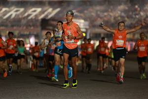 BIB: 20082
                            <button type="button" onclick="openModal(14257016)" class="btn btn-primary btn-sm float-right btn-popup" data-toggle="modal" data-target=".modal-high-quality">
                        <i class="fas fa-shopping-cart"></i> Add to Cart
                    </button>
                                            <button type="button" onclick="isThisMe(14257016, true)" class="btn btn-success btn-sm float-right btn-popup btn-isme hidden" data-toggle="tooltip" data-placement="bottom" title="นี่คือรูปของคุณใช่ไหม คลิกที่นี่เพื่อเอาเข้าอัลบั้ม">
                        <i class="fas fa-plus"></i> Add to album
                    </button>
                    <button type="button" onclick="isThisMe(14257016, false)" class="btn btn-warning btn-sm float-right btn-popup btn-isnotme hidden">
                        <i class="fas fa-ban"></i> Remove from album
                    </button>