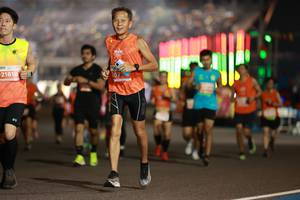 BIB: 21818
                            <button type="button" onclick="openModal(14272668)" class="btn btn-primary btn-sm float-right btn-popup" data-toggle="modal" data-target=".modal-high-quality">
                        <i class="fas fa-shopping-cart"></i> Add to Cart
                    </button>
                                            <button type="button" onclick="isThisMe(14272668, true)" class="btn btn-success btn-sm float-right btn-popup btn-isme hidden" data-toggle="tooltip" data-placement="bottom" title="นี่คือรูปของคุณใช่ไหม คลิกที่นี่เพื่อเอาเข้าอัลบั้ม">
                        <i class="fas fa-plus"></i> Add to album
                    </button>
                    <button type="button" onclick="isThisMe(14272668, false)" class="btn btn-warning btn-sm float-right btn-popup btn-isnotme hidden">
                        <i class="fas fa-ban"></i> Remove from album
                    </button>