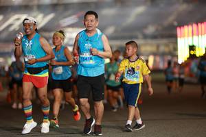BIB: 13416, 081, 14586, 
                            <button type="button" onclick="openModal(14394088)" class="btn btn-primary btn-sm float-right btn-popup" data-toggle="modal" data-target=".modal-high-quality">
                        <i class="fas fa-shopping-cart"></i> Add to Cart
                    </button>
                                            <button type="button" onclick="isThisMe(14394088, true)" class="btn btn-success btn-sm float-right btn-popup btn-isme hidden" data-toggle="tooltip" data-placement="bottom" title="นี่คือรูปของคุณใช่ไหม คลิกที่นี่เพื่อเอาเข้าอัลบั้ม">
                        <i class="fas fa-plus"></i> Add to album
                    </button>
                    <button type="button" onclick="isThisMe(14394088, false)" class="btn btn-warning btn-sm float-right btn-popup btn-isnotme hidden">
                        <i class="fas fa-ban"></i> Remove from album
                    </button>