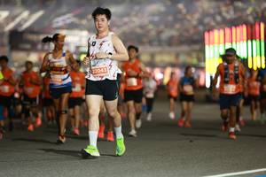 BIB: 22043
                            <button type="button" onclick="openModal(14268197)" class="btn btn-primary btn-sm float-right btn-popup" data-toggle="modal" data-target=".modal-high-quality">
                        <i class="fas fa-shopping-cart"></i> Add to Cart
                    </button>
                                            <button type="button" onclick="isThisMe(14268197, true)" class="btn btn-success btn-sm float-right btn-popup btn-isme hidden" data-toggle="tooltip" data-placement="bottom" title="นี่คือรูปของคุณใช่ไหม คลิกที่นี่เพื่อเอาเข้าอัลบั้ม">
                        <i class="fas fa-plus"></i> Add to album
                    </button>
                    <button type="button" onclick="isThisMe(14268197, false)" class="btn btn-warning btn-sm float-right btn-popup btn-isnotme hidden">
                        <i class="fas fa-ban"></i> Remove from album
                    </button>