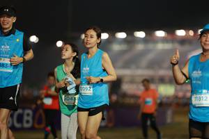 BIB: 083, 12092, 60438, 11812
                            <button type="button" onclick="openModal(14413547)" class="btn btn-primary btn-sm float-right btn-popup" data-toggle="modal" data-target=".modal-high-quality">
                        <i class="fas fa-shopping-cart"></i> Add to Cart
                    </button>
                                            <button type="button" onclick="isThisMe(14413547, true)" class="btn btn-success btn-sm float-right btn-popup btn-isme hidden" data-toggle="tooltip" data-placement="bottom" title="นี่คือรูปของคุณใช่ไหม คลิกที่นี่เพื่อเอาเข้าอัลบั้ม">
                        <i class="fas fa-plus"></i> Add to album
                    </button>
                    <button type="button" onclick="isThisMe(14413547, false)" class="btn btn-warning btn-sm float-right btn-popup btn-isnotme hidden">
                        <i class="fas fa-ban"></i> Remove from album
                    </button>