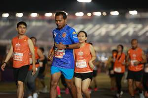 BIB: 25914, 25436, 28510
                            <button type="button" onclick="openModal(14348893)" class="btn btn-primary btn-sm float-right btn-popup" data-toggle="modal" data-target=".modal-high-quality">
                        <i class="fas fa-shopping-cart"></i> Add to Cart
                    </button>
                                            <button type="button" onclick="isThisMe(14348893, true)" class="btn btn-success btn-sm float-right btn-popup btn-isme hidden" data-toggle="tooltip" data-placement="bottom" title="นี่คือรูปของคุณใช่ไหม คลิกที่นี่เพื่อเอาเข้าอัลบั้ม">
                        <i class="fas fa-plus"></i> Add to album
                    </button>
                    <button type="button" onclick="isThisMe(14348893, false)" class="btn btn-warning btn-sm float-right btn-popup btn-isnotme hidden">
                        <i class="fas fa-ban"></i> Remove from album
                    </button>