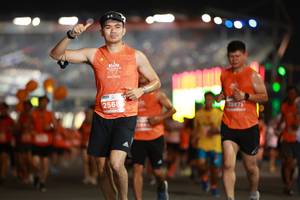 BIB: 2568
                            <button type="button" onclick="openModal(14278699)" class="btn btn-primary btn-sm float-right btn-popup" data-toggle="modal" data-target=".modal-high-quality">
                        <i class="fas fa-shopping-cart"></i> Add to Cart
                    </button>
                                            <button type="button" onclick="isThisMe(14278699, true)" class="btn btn-success btn-sm float-right btn-popup btn-isme hidden" data-toggle="tooltip" data-placement="bottom" title="นี่คือรูปของคุณใช่ไหม คลิกที่นี่เพื่อเอาเข้าอัลบั้ม">
                        <i class="fas fa-plus"></i> Add to album
                    </button>
                    <button type="button" onclick="isThisMe(14278699, false)" class="btn btn-warning btn-sm float-right btn-popup btn-isnotme hidden">
                        <i class="fas fa-ban"></i> Remove from album
                    </button>