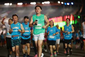BIB: 50305, 10355
                            <button type="button" onclick="openModal(14399932)" class="btn btn-primary btn-sm float-right btn-popup" data-toggle="modal" data-target=".modal-high-quality">
                        <i class="fas fa-shopping-cart"></i> Add to Cart
                    </button>
                                            <button type="button" onclick="isThisMe(14399932, true)" class="btn btn-success btn-sm float-right btn-popup btn-isme hidden" data-toggle="tooltip" data-placement="bottom" title="นี่คือรูปของคุณใช่ไหม คลิกที่นี่เพื่อเอาเข้าอัลบั้ม">
                        <i class="fas fa-plus"></i> Add to album
                    </button>
                    <button type="button" onclick="isThisMe(14399932, false)" class="btn btn-warning btn-sm float-right btn-popup btn-isnotme hidden">
                        <i class="fas fa-ban"></i> Remove from album
                    </button>