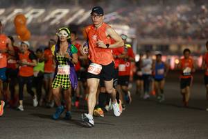 BIB: 2087, 2690
                            <button type="button" onclick="openModal(14259274)" class="btn btn-primary btn-sm float-right btn-popup" data-toggle="modal" data-target=".modal-high-quality">
                        <i class="fas fa-shopping-cart"></i> Add to Cart
                    </button>
                                            <button type="button" onclick="isThisMe(14259274, true)" class="btn btn-success btn-sm float-right btn-popup btn-isme hidden" data-toggle="tooltip" data-placement="bottom" title="นี่คือรูปของคุณใช่ไหม คลิกที่นี่เพื่อเอาเข้าอัลบั้ม">
                        <i class="fas fa-plus"></i> Add to album
                    </button>
                    <button type="button" onclick="isThisMe(14259274, false)" class="btn btn-warning btn-sm float-right btn-popup btn-isnotme hidden">
                        <i class="fas fa-ban"></i> Remove from album
                    </button>