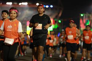 BIB: 2128, 2896
                            <button type="button" onclick="openModal(14333482)" class="btn btn-primary btn-sm float-right btn-popup" data-toggle="modal" data-target=".modal-high-quality">
                        <i class="fas fa-shopping-cart"></i> Add to Cart
                    </button>
                                            <button type="button" onclick="isThisMe(14333482, true)" class="btn btn-success btn-sm float-right btn-popup btn-isme hidden" data-toggle="tooltip" data-placement="bottom" title="นี่คือรูปของคุณใช่ไหม คลิกที่นี่เพื่อเอาเข้าอัลบั้ม">
                        <i class="fas fa-plus"></i> Add to album
                    </button>
                    <button type="button" onclick="isThisMe(14333482, false)" class="btn btn-warning btn-sm float-right btn-popup btn-isnotme hidden">
                        <i class="fas fa-ban"></i> Remove from album
                    </button>