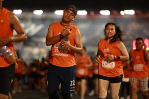 BIB: 405, 24152
                            <button type="button" onclick="openModal(14332714)" class="btn btn-primary btn-sm float-right btn-popup" data-toggle="modal" data-target=".modal-high-quality">
                        <i class="fas fa-shopping-cart"></i> Add to Cart
                    </button>
                                            <button type="button" onclick="isThisMe(14332714, true)" class="btn btn-success btn-sm float-right btn-popup btn-isme hidden" data-toggle="tooltip" data-placement="bottom" title="นี่คือรูปของคุณใช่ไหม คลิกที่นี่เพื่อเอาเข้าอัลบั้ม">
                        <i class="fas fa-plus"></i> Add to album
                    </button>
                    <button type="button" onclick="isThisMe(14332714, false)" class="btn btn-warning btn-sm float-right btn-popup btn-isnotme hidden">
                        <i class="fas fa-ban"></i> Remove from album
                    </button>