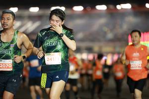 BIB: 241, 2070, 0724
                            <button type="button" onclick="openModal(14339047)" class="btn btn-primary btn-sm float-right btn-popup" data-toggle="modal" data-target=".modal-high-quality">
                        <i class="fas fa-shopping-cart"></i> Add to Cart
                    </button>
                                            <button type="button" onclick="isThisMe(14339047, true)" class="btn btn-success btn-sm float-right btn-popup btn-isme hidden" data-toggle="tooltip" data-placement="bottom" title="นี่คือรูปของคุณใช่ไหม คลิกที่นี่เพื่อเอาเข้าอัลบั้ม">
                        <i class="fas fa-plus"></i> Add to album
                    </button>
                    <button type="button" onclick="isThisMe(14339047, false)" class="btn btn-warning btn-sm float-right btn-popup btn-isnotme hidden">
                        <i class="fas fa-ban"></i> Remove from album
                    </button>