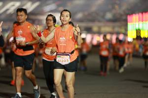 BIB: 290, 81203
                            <button type="button" onclick="openModal(14344351)" class="btn btn-primary btn-sm float-right btn-popup" data-toggle="modal" data-target=".modal-high-quality">
                        <i class="fas fa-shopping-cart"></i> Add to Cart
                    </button>
                                            <button type="button" onclick="isThisMe(14344351, true)" class="btn btn-success btn-sm float-right btn-popup btn-isme hidden" data-toggle="tooltip" data-placement="bottom" title="นี่คือรูปของคุณใช่ไหม คลิกที่นี่เพื่อเอาเข้าอัลบั้ม">
                        <i class="fas fa-plus"></i> Add to album
                    </button>
                    <button type="button" onclick="isThisMe(14344351, false)" class="btn btn-warning btn-sm float-right btn-popup btn-isnotme hidden">
                        <i class="fas fa-ban"></i> Remove from album
                    </button>