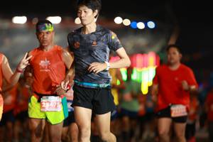 BIB: 25475
                            <button type="button" onclick="openModal(14308410)" class="btn btn-primary btn-sm float-right btn-popup" data-toggle="modal" data-target=".modal-high-quality">
                        <i class="fas fa-shopping-cart"></i> Add to Cart
                    </button>
                                            <button type="button" onclick="isThisMe(14308410, true)" class="btn btn-success btn-sm float-right btn-popup btn-isme hidden" data-toggle="tooltip" data-placement="bottom" title="นี่คือรูปของคุณใช่ไหม คลิกที่นี่เพื่อเอาเข้าอัลบั้ม">
                        <i class="fas fa-plus"></i> Add to album
                    </button>
                    <button type="button" onclick="isThisMe(14308410, false)" class="btn btn-warning btn-sm float-right btn-popup btn-isnotme hidden">
                        <i class="fas fa-ban"></i> Remove from album
                    </button>