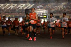 BIB: 26094, 2113
                            <button type="button" onclick="openModal(14255237)" class="btn btn-primary btn-sm float-right btn-popup" data-toggle="modal" data-target=".modal-high-quality">
                        <i class="fas fa-shopping-cart"></i> Add to Cart
                    </button>
                                            <button type="button" onclick="isThisMe(14255237, true)" class="btn btn-success btn-sm float-right btn-popup btn-isme hidden" data-toggle="tooltip" data-placement="bottom" title="นี่คือรูปของคุณใช่ไหม คลิกที่นี่เพื่อเอาเข้าอัลบั้ม">
                        <i class="fas fa-plus"></i> Add to album
                    </button>
                    <button type="button" onclick="isThisMe(14255237, false)" class="btn btn-warning btn-sm float-right btn-popup btn-isnotme hidden">
                        <i class="fas fa-ban"></i> Remove from album
                    </button>