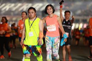 BIB: 99217
                            <button type="button" onclick="openModal(14344925)" class="btn btn-primary btn-sm float-right btn-popup" data-toggle="modal" data-target=".modal-high-quality">
                        <i class="fas fa-shopping-cart"></i> Add to Cart
                    </button>
                                            <button type="button" onclick="isThisMe(14344925, true)" class="btn btn-success btn-sm float-right btn-popup btn-isme hidden" data-toggle="tooltip" data-placement="bottom" title="นี่คือรูปของคุณใช่ไหม คลิกที่นี่เพื่อเอาเข้าอัลบั้ม">
                        <i class="fas fa-plus"></i> Add to album
                    </button>
                    <button type="button" onclick="isThisMe(14344925, false)" class="btn btn-warning btn-sm float-right btn-popup btn-isnotme hidden">
                        <i class="fas fa-ban"></i> Remove from album
                    </button>