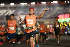 BIB: 21635, 2201
                            <button type="button" onclick="openModal(14295180)" class="btn btn-primary btn-sm float-right btn-popup" data-toggle="modal" data-target=".modal-high-quality">
                        <i class="fas fa-shopping-cart"></i> Add to Cart
                    </button>
                                            <button type="button" onclick="isThisMe(14295180, true)" class="btn btn-success btn-sm float-right btn-popup btn-isme hidden" data-toggle="tooltip" data-placement="bottom" title="นี่คือรูปของคุณใช่ไหม คลิกที่นี่เพื่อเอาเข้าอัลบั้ม">
                        <i class="fas fa-plus"></i> Add to album
                    </button>
                    <button type="button" onclick="isThisMe(14295180, false)" class="btn btn-warning btn-sm float-right btn-popup btn-isnotme hidden">
                        <i class="fas fa-ban"></i> Remove from album
                    </button>