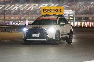 BIB: 1005690
                            <button type="button" onclick="openModal(14232903)" class="btn btn-primary btn-sm float-right btn-popup" data-toggle="modal" data-target=".modal-high-quality">
                        <i class="fas fa-shopping-cart"></i> Add to Cart
                    </button>
                                            <button type="button" onclick="isThisMe(14232903, true)" class="btn btn-success btn-sm float-right btn-popup btn-isme hidden" data-toggle="tooltip" data-placement="bottom" title="นี่คือรูปของคุณใช่ไหม คลิกที่นี่เพื่อเอาเข้าอัลบั้ม">
                        <i class="fas fa-plus"></i> Add to album
                    </button>
                    <button type="button" onclick="isThisMe(14232903, false)" class="btn btn-warning btn-sm float-right btn-popup btn-isnotme hidden">
                        <i class="fas fa-ban"></i> Remove from album
                    </button>