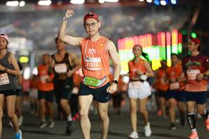 BIB: 21515, 044
                            <button type="button" onclick="openModal(14295295)" class="btn btn-primary btn-sm float-right btn-popup" data-toggle="modal" data-target=".modal-high-quality">
                        <i class="fas fa-shopping-cart"></i> Add to Cart
                    </button>
                                            <button type="button" onclick="isThisMe(14295295, true)" class="btn btn-success btn-sm float-right btn-popup btn-isme hidden" data-toggle="tooltip" data-placement="bottom" title="นี่คือรูปของคุณใช่ไหม คลิกที่นี่เพื่อเอาเข้าอัลบั้ม">
                        <i class="fas fa-plus"></i> Add to album
                    </button>
                    <button type="button" onclick="isThisMe(14295295, false)" class="btn btn-warning btn-sm float-right btn-popup btn-isnotme hidden">
                        <i class="fas fa-ban"></i> Remove from album
                    </button>