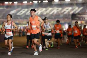 BIB: 2122, 26418
                            <button type="button" onclick="openModal(14265910)" class="btn btn-primary btn-sm float-right btn-popup" data-toggle="modal" data-target=".modal-high-quality">
                        <i class="fas fa-shopping-cart"></i> Add to Cart
                    </button>
                                            <button type="button" onclick="isThisMe(14265910, true)" class="btn btn-success btn-sm float-right btn-popup btn-isme hidden" data-toggle="tooltip" data-placement="bottom" title="นี่คือรูปของคุณใช่ไหม คลิกที่นี่เพื่อเอาเข้าอัลบั้ม">
                        <i class="fas fa-plus"></i> Add to album
                    </button>
                    <button type="button" onclick="isThisMe(14265910, false)" class="btn btn-warning btn-sm float-right btn-popup btn-isnotme hidden">
                        <i class="fas fa-ban"></i> Remove from album
                    </button>