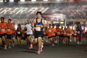 BIB: 20088, 140
                            <button type="button" onclick="openModal(14265368)" class="btn btn-primary btn-sm float-right btn-popup" data-toggle="modal" data-target=".modal-high-quality">
                        <i class="fas fa-shopping-cart"></i> Add to Cart
                    </button>
                                            <button type="button" onclick="isThisMe(14265368, true)" class="btn btn-success btn-sm float-right btn-popup btn-isme hidden" data-toggle="tooltip" data-placement="bottom" title="นี่คือรูปของคุณใช่ไหม คลิกที่นี่เพื่อเอาเข้าอัลบั้ม">
                        <i class="fas fa-plus"></i> Add to album
                    </button>
                    <button type="button" onclick="isThisMe(14265368, false)" class="btn btn-warning btn-sm float-right btn-popup btn-isnotme hidden">
                        <i class="fas fa-ban"></i> Remove from album
                    </button>