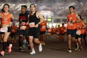 BIB: 26985, 27334, 5987, 23779, 24023
                            <button type="button" onclick="openModal(14273078)" class="btn btn-primary btn-sm float-right btn-popup" data-toggle="modal" data-target=".modal-high-quality">
                        <i class="fas fa-shopping-cart"></i> Add to Cart
                    </button>
                                            <button type="button" onclick="isThisMe(14273078, true)" class="btn btn-success btn-sm float-right btn-popup btn-isme hidden" data-toggle="tooltip" data-placement="bottom" title="นี่คือรูปของคุณใช่ไหม คลิกที่นี่เพื่อเอาเข้าอัลบั้ม">
                        <i class="fas fa-plus"></i> Add to album
                    </button>
                    <button type="button" onclick="isThisMe(14273078, false)" class="btn btn-warning btn-sm float-right btn-popup btn-isnotme hidden">
                        <i class="fas fa-ban"></i> Remove from album
                    </button>