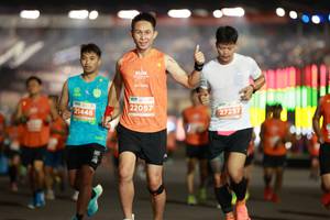 BIB: 21446, 22057, 27257
                            <button type="button" onclick="openModal(14287022)" class="btn btn-primary btn-sm float-right btn-popup" data-toggle="modal" data-target=".modal-high-quality">
                        <i class="fas fa-shopping-cart"></i> Add to Cart
                    </button>
                                            <button type="button" onclick="isThisMe(14287022, true)" class="btn btn-success btn-sm float-right btn-popup btn-isme hidden" data-toggle="tooltip" data-placement="bottom" title="นี่คือรูปของคุณใช่ไหม คลิกที่นี่เพื่อเอาเข้าอัลบั้ม">
                        <i class="fas fa-plus"></i> Add to album
                    </button>
                    <button type="button" onclick="isThisMe(14287022, false)" class="btn btn-warning btn-sm float-right btn-popup btn-isnotme hidden">
                        <i class="fas fa-ban"></i> Remove from album
                    </button>