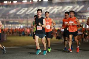 BIB: 2572, 20955, 200
                            <button type="button" onclick="openModal(14267173)" class="btn btn-primary btn-sm float-right btn-popup" data-toggle="modal" data-target=".modal-high-quality">
                        <i class="fas fa-shopping-cart"></i> Add to Cart
                    </button>
                                            <button type="button" onclick="isThisMe(14267173, true)" class="btn btn-success btn-sm float-right btn-popup btn-isme hidden" data-toggle="tooltip" data-placement="bottom" title="นี่คือรูปของคุณใช่ไหม คลิกที่นี่เพื่อเอาเข้าอัลบั้ม">
                        <i class="fas fa-plus"></i> Add to album
                    </button>
                    <button type="button" onclick="isThisMe(14267173, false)" class="btn btn-warning btn-sm float-right btn-popup btn-isnotme hidden">
                        <i class="fas fa-ban"></i> Remove from album
                    </button>