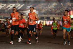 BIB: 2073, 25325, 21213
                            <button type="button" onclick="openModal(14263744)" class="btn btn-primary btn-sm float-right btn-popup" data-toggle="modal" data-target=".modal-high-quality">
                        <i class="fas fa-shopping-cart"></i> Add to Cart
                    </button>
                                            <button type="button" onclick="isThisMe(14263744, true)" class="btn btn-success btn-sm float-right btn-popup btn-isme hidden" data-toggle="tooltip" data-placement="bottom" title="นี่คือรูปของคุณใช่ไหม คลิกที่นี่เพื่อเอาเข้าอัลบั้ม">
                        <i class="fas fa-plus"></i> Add to album
                    </button>
                    <button type="button" onclick="isThisMe(14263744, false)" class="btn btn-warning btn-sm float-right btn-popup btn-isnotme hidden">
                        <i class="fas fa-ban"></i> Remove from album
                    </button>