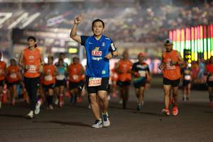 BIB: 26354
                            <button type="button" onclick="openModal(14271318)" class="btn btn-primary btn-sm float-right btn-popup" data-toggle="modal" data-target=".modal-high-quality">
                        <i class="fas fa-shopping-cart"></i> Add to Cart
                    </button>
                                            <button type="button" onclick="isThisMe(14271318, true)" class="btn btn-success btn-sm float-right btn-popup btn-isme hidden" data-toggle="tooltip" data-placement="bottom" title="นี่คือรูปของคุณใช่ไหม คลิกที่นี่เพื่อเอาเข้าอัลบั้ม">
                        <i class="fas fa-plus"></i> Add to album
                    </button>
                    <button type="button" onclick="isThisMe(14271318, false)" class="btn btn-warning btn-sm float-right btn-popup btn-isnotme hidden">
                        <i class="fas fa-ban"></i> Remove from album
                    </button>