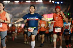 BIB: 1052, 21083
                            <button type="button" onclick="openModal(14303822)" class="btn btn-primary btn-sm float-right btn-popup" data-toggle="modal" data-target=".modal-high-quality">
                        <i class="fas fa-shopping-cart"></i> Add to Cart
                    </button>
                                            <button type="button" onclick="isThisMe(14303822, true)" class="btn btn-success btn-sm float-right btn-popup btn-isme hidden" data-toggle="tooltip" data-placement="bottom" title="นี่คือรูปของคุณใช่ไหม คลิกที่นี่เพื่อเอาเข้าอัลบั้ม">
                        <i class="fas fa-plus"></i> Add to album
                    </button>
                    <button type="button" onclick="isThisMe(14303822, false)" class="btn btn-warning btn-sm float-right btn-popup btn-isnotme hidden">
                        <i class="fas fa-ban"></i> Remove from album
                    </button>