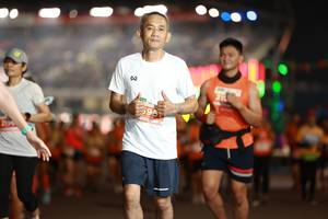 BIB: 3967, 2196
                            <button type="button" onclick="openModal(14296526)" class="btn btn-primary btn-sm float-right btn-popup" data-toggle="modal" data-target=".modal-high-quality">
                        <i class="fas fa-shopping-cart"></i> Add to Cart
                    </button>
                                            <button type="button" onclick="isThisMe(14296526, true)" class="btn btn-success btn-sm float-right btn-popup btn-isme hidden" data-toggle="tooltip" data-placement="bottom" title="นี่คือรูปของคุณใช่ไหม คลิกที่นี่เพื่อเอาเข้าอัลบั้ม">
                        <i class="fas fa-plus"></i> Add to album
                    </button>
                    <button type="button" onclick="isThisMe(14296526, false)" class="btn btn-warning btn-sm float-right btn-popup btn-isnotme hidden">
                        <i class="fas fa-ban"></i> Remove from album
                    </button>