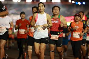 BIB: 27843, 28157, 2407, 22103
                            <button type="button" onclick="openModal(14328757)" class="btn btn-primary btn-sm float-right btn-popup" data-toggle="modal" data-target=".modal-high-quality">
                        <i class="fas fa-shopping-cart"></i> Add to Cart
                    </button>
                                            <button type="button" onclick="isThisMe(14328757, true)" class="btn btn-success btn-sm float-right btn-popup btn-isme hidden" data-toggle="tooltip" data-placement="bottom" title="นี่คือรูปของคุณใช่ไหม คลิกที่นี่เพื่อเอาเข้าอัลบั้ม">
                        <i class="fas fa-plus"></i> Add to album
                    </button>
                    <button type="button" onclick="isThisMe(14328757, false)" class="btn btn-warning btn-sm float-right btn-popup btn-isnotme hidden">
                        <i class="fas fa-ban"></i> Remove from album
                    </button>