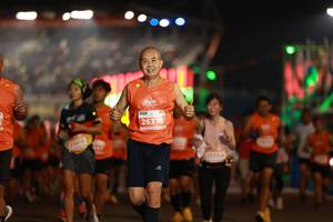 BIB: 26318, 22544
                            <button type="button" onclick="openModal(14298699)" class="btn btn-primary btn-sm float-right btn-popup" data-toggle="modal" data-target=".modal-high-quality">
                        <i class="fas fa-shopping-cart"></i> Add to Cart
                    </button>
                                            <button type="button" onclick="isThisMe(14298699, true)" class="btn btn-success btn-sm float-right btn-popup btn-isme hidden" data-toggle="tooltip" data-placement="bottom" title="นี่คือรูปของคุณใช่ไหม คลิกที่นี่เพื่อเอาเข้าอัลบั้ม">
                        <i class="fas fa-plus"></i> Add to album
                    </button>
                    <button type="button" onclick="isThisMe(14298699, false)" class="btn btn-warning btn-sm float-right btn-popup btn-isnotme hidden">
                        <i class="fas fa-ban"></i> Remove from album
                    </button>